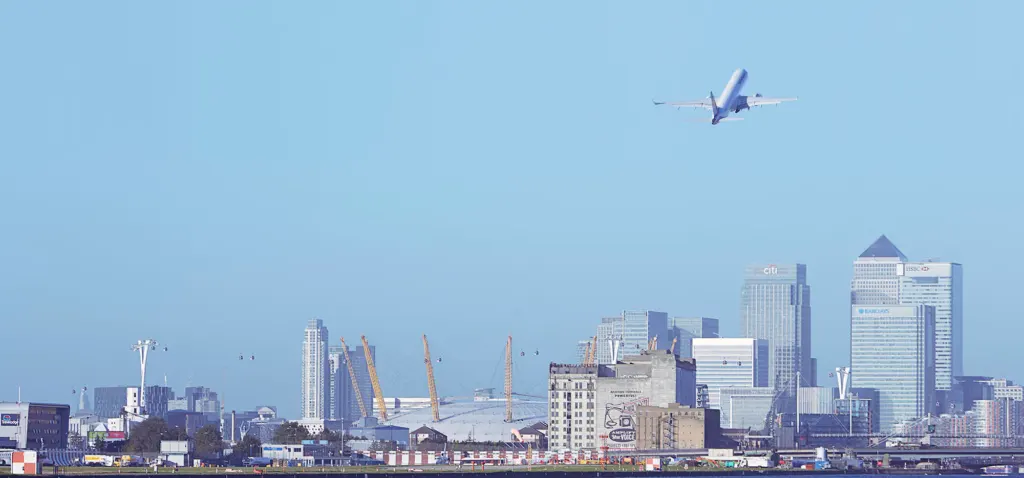 London Landscapes — architecture and landscape photograph in London, UK, frame 1 of 28.